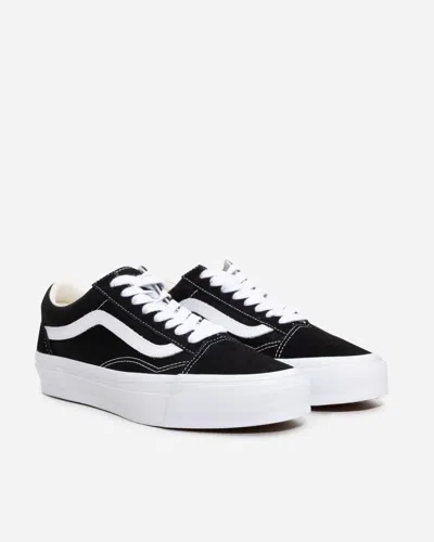 Vans Stitched Low-top Silhouette Rubber Sole Sneakers In Black