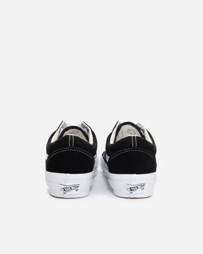 Vans Stitched Low-top Silhouette Rubber Sole Sneakers In Black