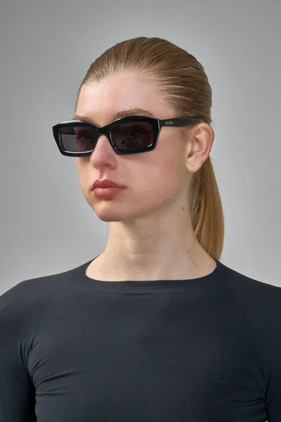 Alaïa Rectangular Sunglasses In Black