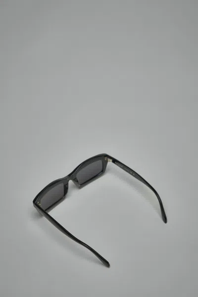 Alaïa Rectangular Sunglasses In Black