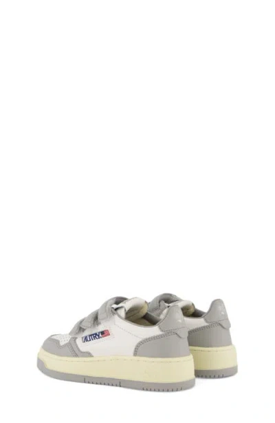 Autry Suede Kidstripes Low-top Sneakers In Gray