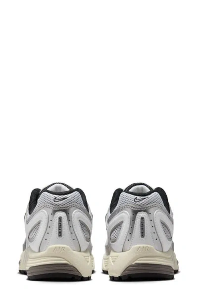 Nike Low Top Sneakers With Mesh Upper And Rubber Outsole In Multi