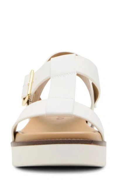 Blondo Rosaria Waterproof Sandal In White