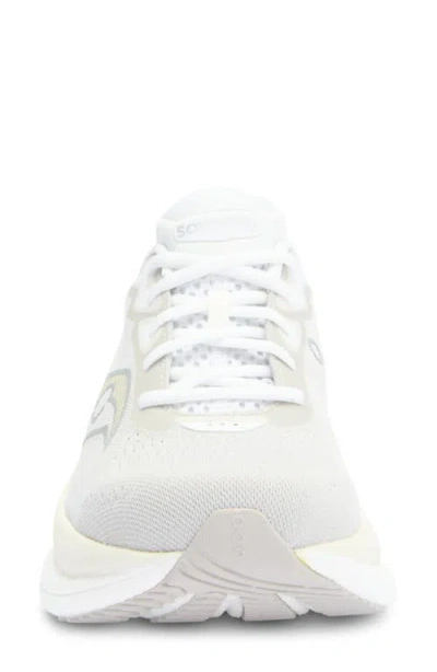 Saucony Triumph 23 Running Shoe In White