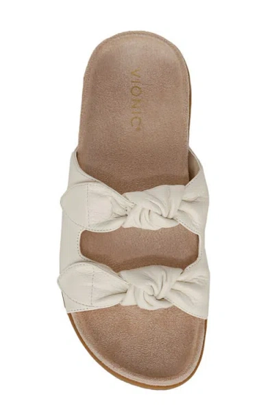 Vionic Elara Sandal In White