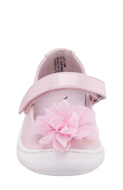 Nina Little Girls Natty Pearlized Round Toe Sneakers In Black