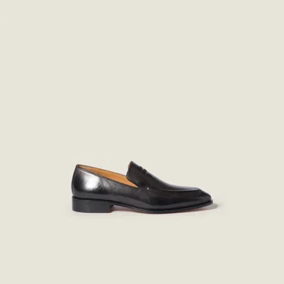 Miu Miu Embossed-logo Leather Loafers In Black
