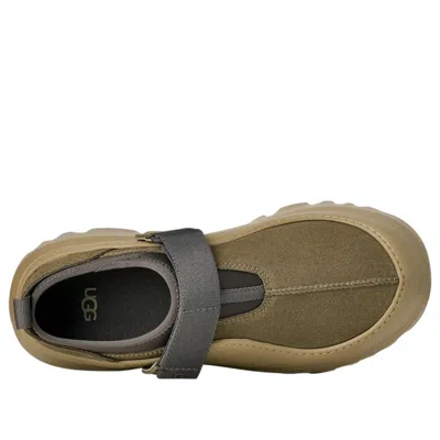 Ugg Low-cut Flat Shoes With Minimalistic Design In Green