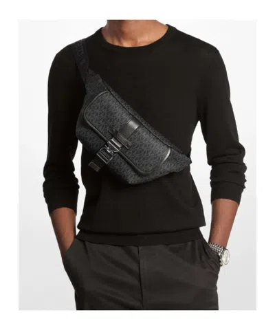 Michael Kors Hudson Bum Bag In Black