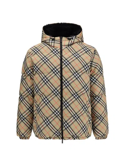 Burberry Quilted Jacket With Distinctive Plaid Pattern In Brown