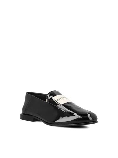 Givenchy Low Shoes In Black