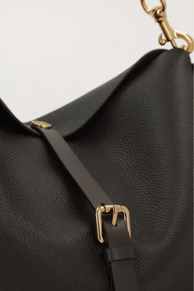 Etro Extra-large Leather Shoulder Bag In Black