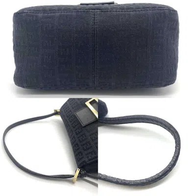 Pre-owned Fendi Zucchino Black Canvas Shoulder Bag ()