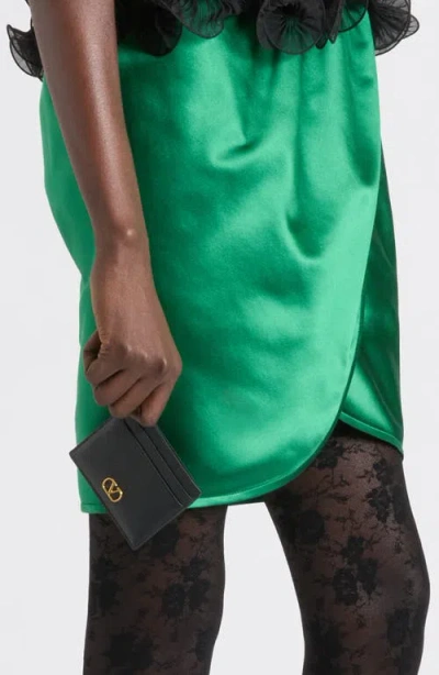 Valentino Garavani Vlogo Signature Grainy Calfskin Card Holder Woman Black Uni In Black