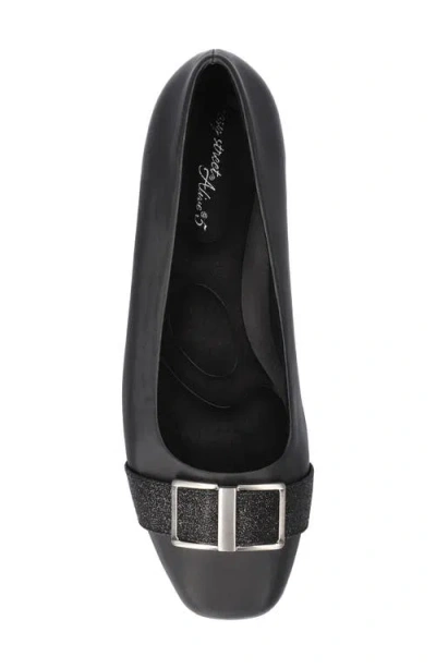 Easy Street Women's Keely Square Toe Ballet Flats In Black