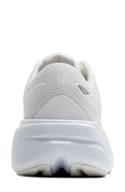 Brooks Glycerin 22 Running Shoe In White
