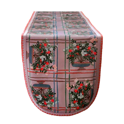 Sophie Williamson Design Pink Large Table Runner In Dusty Lilac With Romantic Roses And Bold Lines In Pink