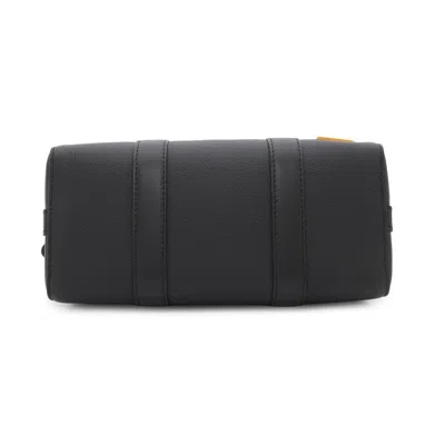 Pre-owned Louis Vuitton Black Noir Shoulder Bag ()