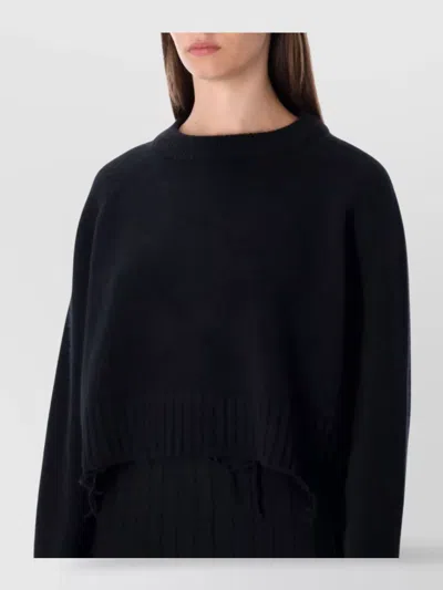 Low Classic Cropped Pullover Distressed Hemline In Black