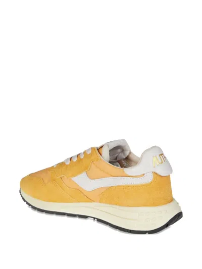 Autry Reelwind Low Panelled Sneakers In Yellow