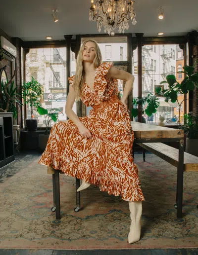 Love The Label Azalea Dress In Brown