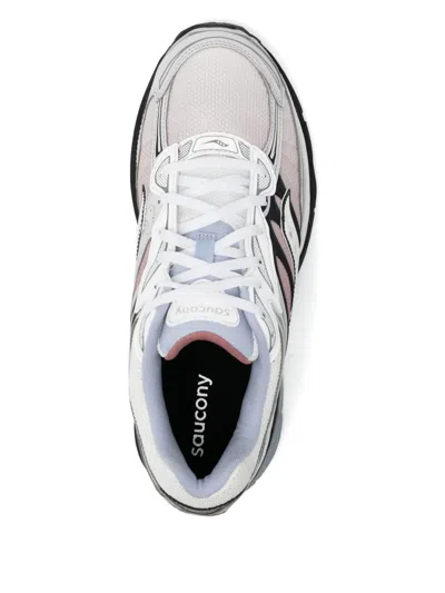 Saucony Progrid Omni 9 Sneakers In Red