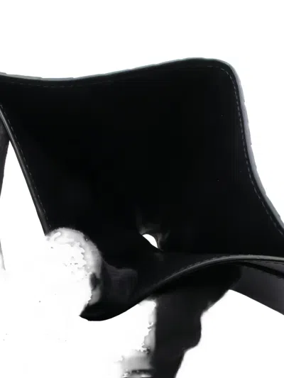 Pre-owned Bottega Veneta 1920s Signature Intrecciato Design Leather Wallet In Black