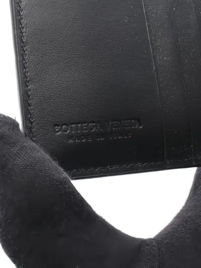 Pre-owned Bottega Veneta 1920s Signature Intrecciato Design Leather Wallet In Black