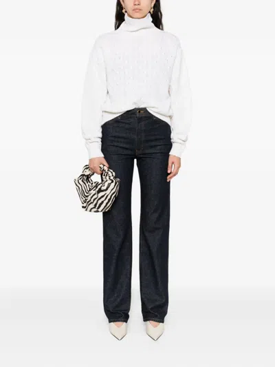 Tabaroni Cashmere Textured Knit Cashmere Sweater With High Turtleneck In White