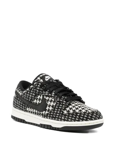 Nike Patterned Sneakers In Animal Print