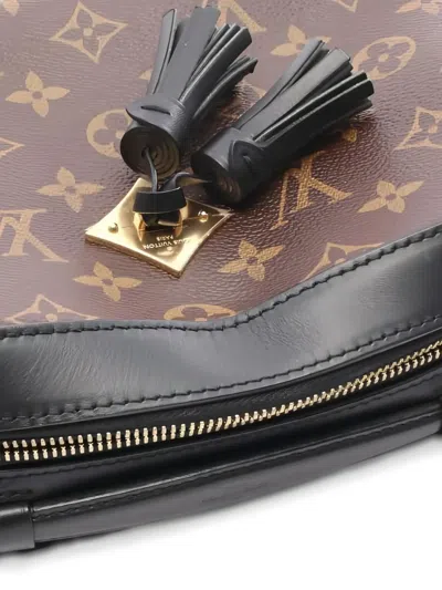 Pre-owned Louis Vuitton Saintonge Shoulder Bag In Brown