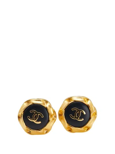 Pre-owned Chanel 1995 Gold Plated And Acrylic Cc Hexagon Clip On Earrings Costume Earrings