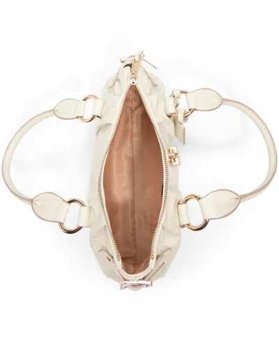 Aldo Alosaa In White In White