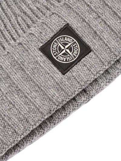 Stone Island Ribbed Beanie In Gray