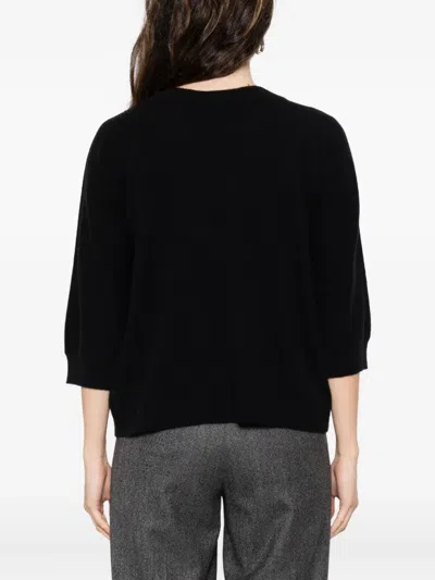 Tabaroni Cashmere Deep V-neck Cashmere Sweater With Relaxed Fit In Black