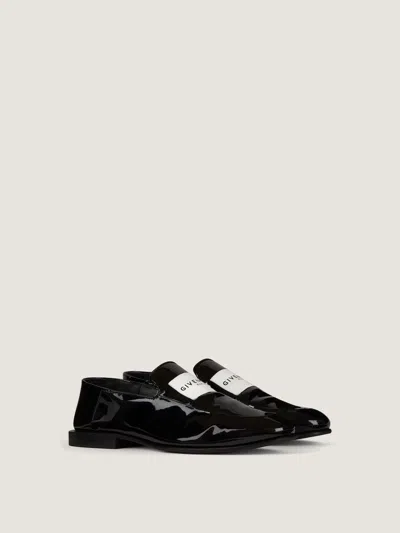 Givenchy Glossy Round Toe Loafers In Black
