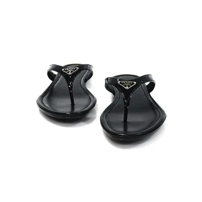 Prada Round-toed Flip-flops In Black