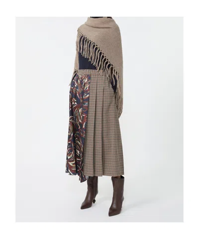 Weekend Max Mara Virgin Wool Fringed Shawl In Brown