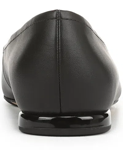 Giani Bernini Women's Hillda Pointed Toe Ballet Flats, Created For Macy's In Black