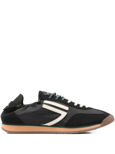 Puraai Panther Sneakers In Black