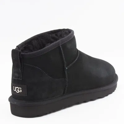 Ugg Ankle-height Sheepskin Boots With Plush Insole In Blue
