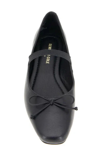 Kenneth Cole New York Myra Leather Flat In Black