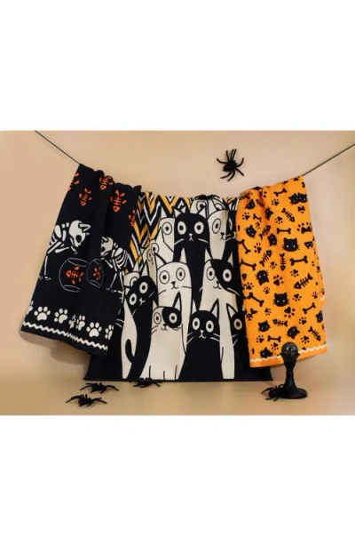 Tiramisu Spooky Cat Halloween Towel Set In Multi