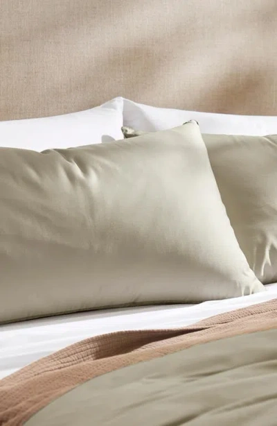 Boll & Branch Signature Comforter Set In Brown