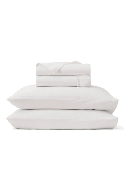 Boll & Branch Signature Piped Edge Sheet Set In White