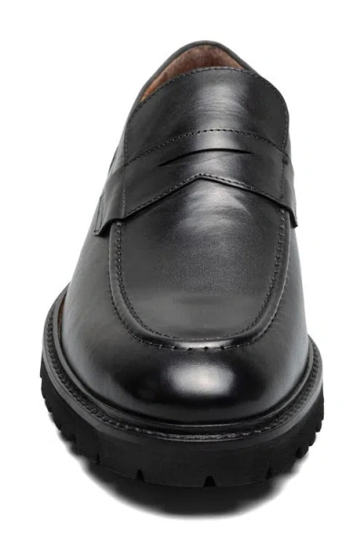 Stacy Adams Hazleton Apron Toe Lugged Penny Loafer In Black