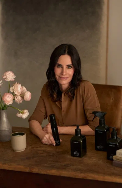 Homecourt Neroli Leaf Hand Cream In Black