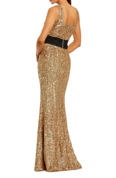 Mac Duggal 21160 Sequins Long Formal Fitted Evening Gown In Gold