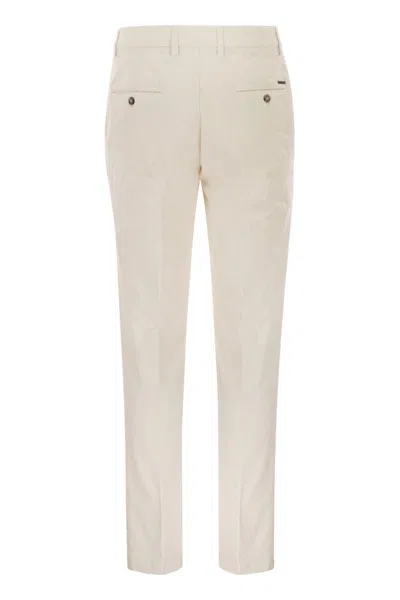 Peserico Chino Trousers In Stretch Cotton Gabardine In White