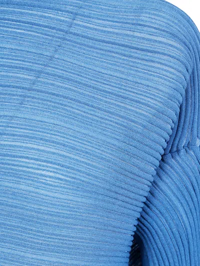 Issey Miyake Pleated T-shirt In Blue